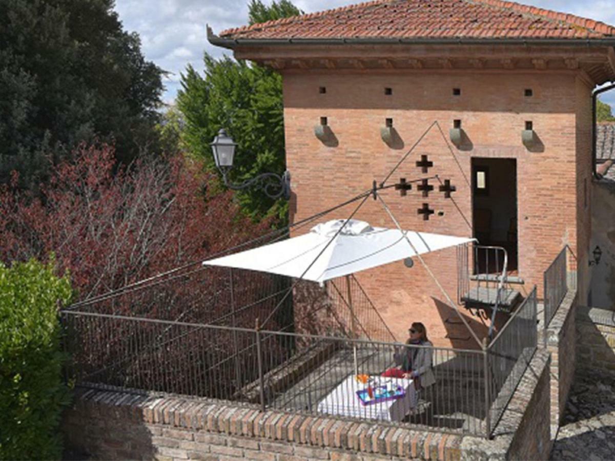 Hotel Borgo Il Melone Cortona Esterno foto